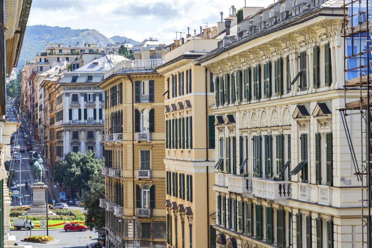 Via Roma Luxury Apartment By Wonderful Italy Генуа Екстериор снимка
