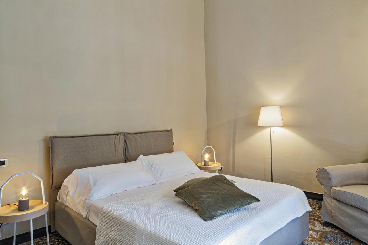 Via Roma Luxury Apartment By Wonderful Italy Генуа Екстериор снимка