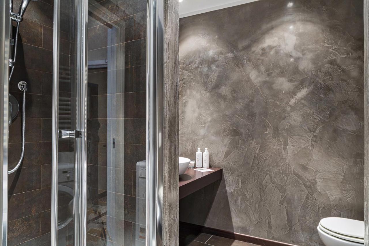 Via Roma Luxury Apartment By Wonderful Italy Генуа Екстериор снимка